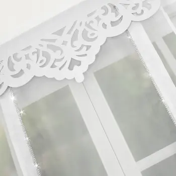 Panel dekoracyjny z cyrkoniami i ażurem biały L443
