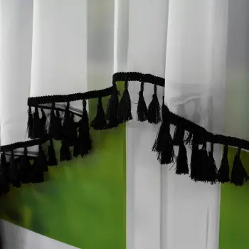 Komplet z frędzelkami firana biała BOHO czarny