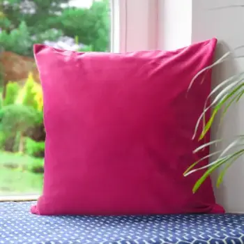 Poszewka dekoracyjna velvet welur 40x40 fuksja róż